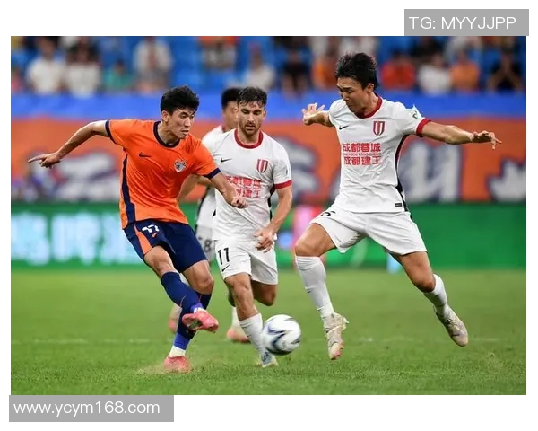 成都足球队状态飙升创造历史新高令人瞩目