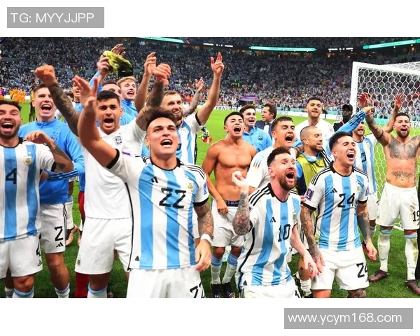 足球巨星挑战篮球场地带来全新运动体验引发球迷热议 足球巨星挑战篮球场地带来全新运动体验引发球迷热议