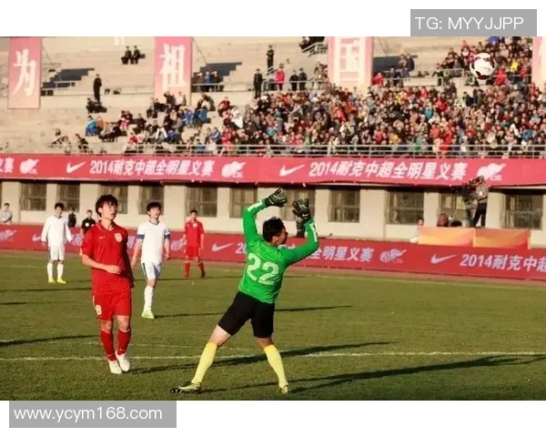 足球明星贴画装饰墙面让家居焕发活力与激情的完美选择 足球明星贴画装饰墙面让家居焕发活力与激情的完美选择